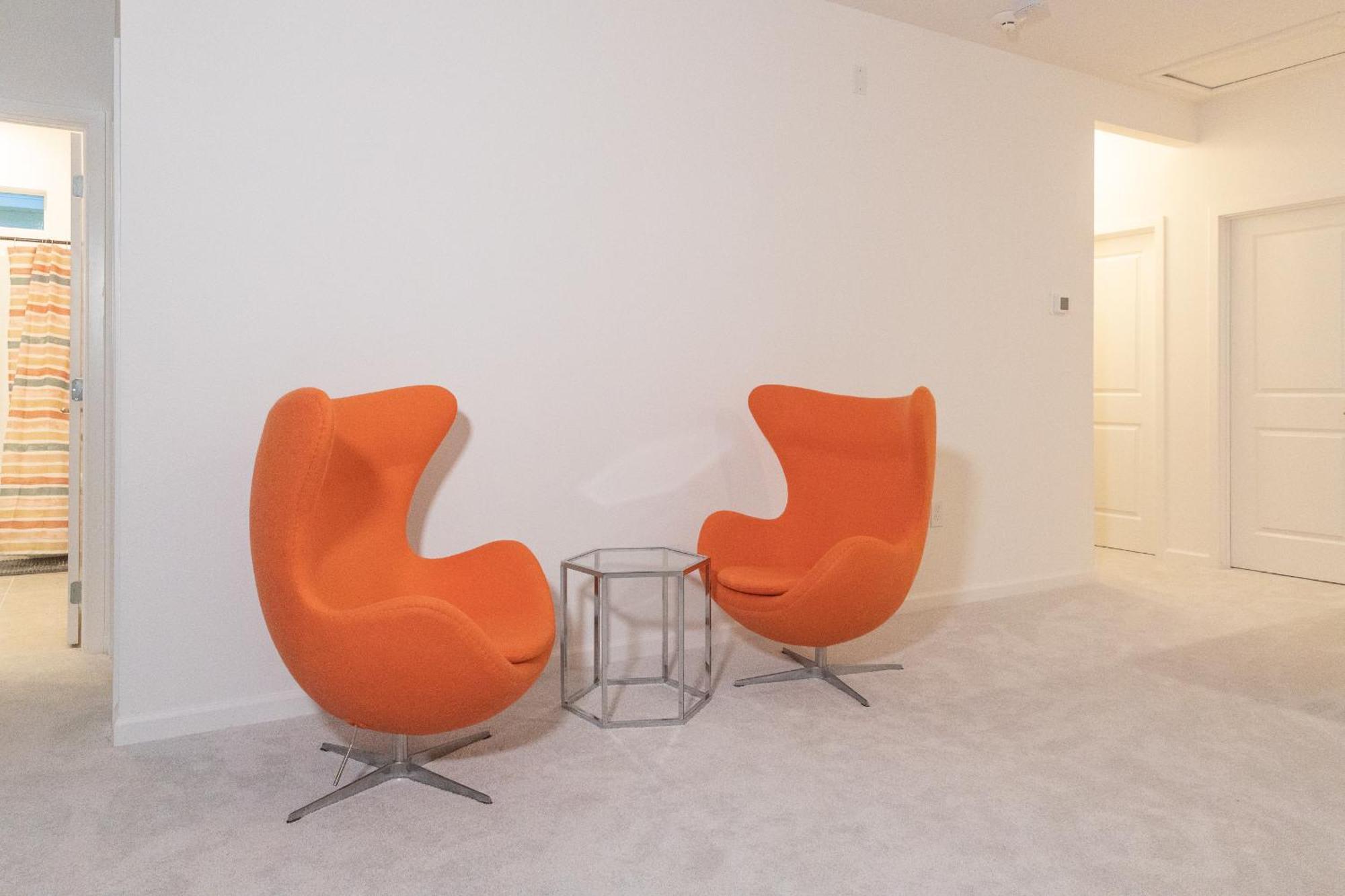 Waterfront Brand New Modern Luxury 8 Bedroom Pool House! Sleeps 16 キシミー エクステリア 写真